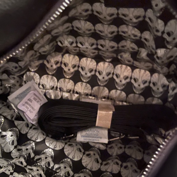 NWT SC LA Skull and Stud Rhinestone Bling Studded Crossbody … - Picture 11 of 13